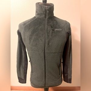 Patagonia R2 fleece jacket dark grey x-small